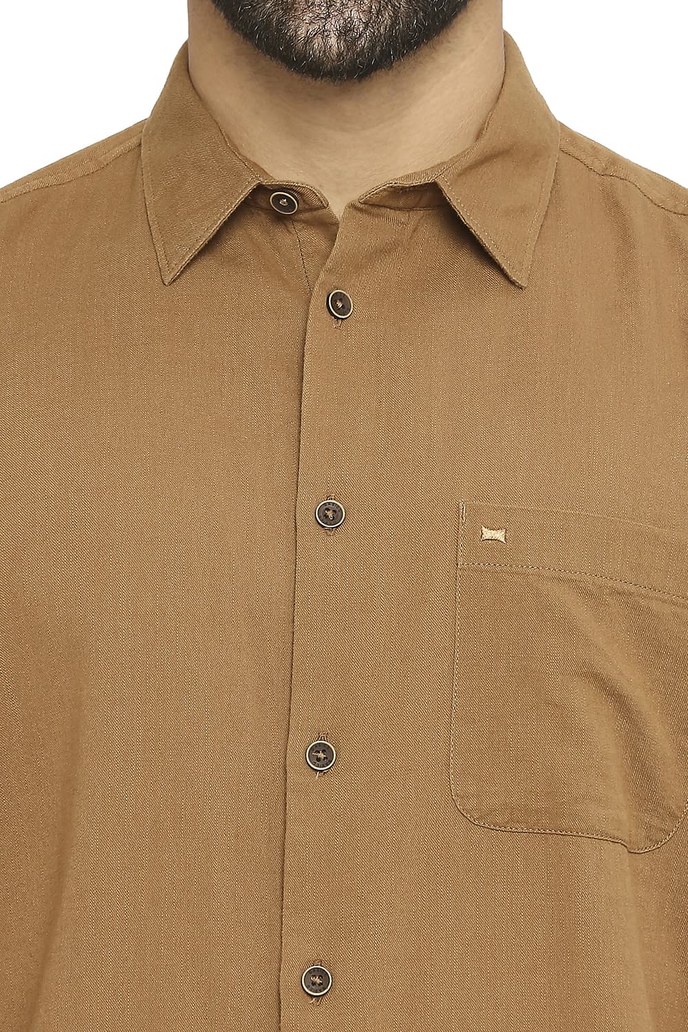 BASICS SLIM FIT COTTON SLUB TWILL HALFSLEEVES SHIRT