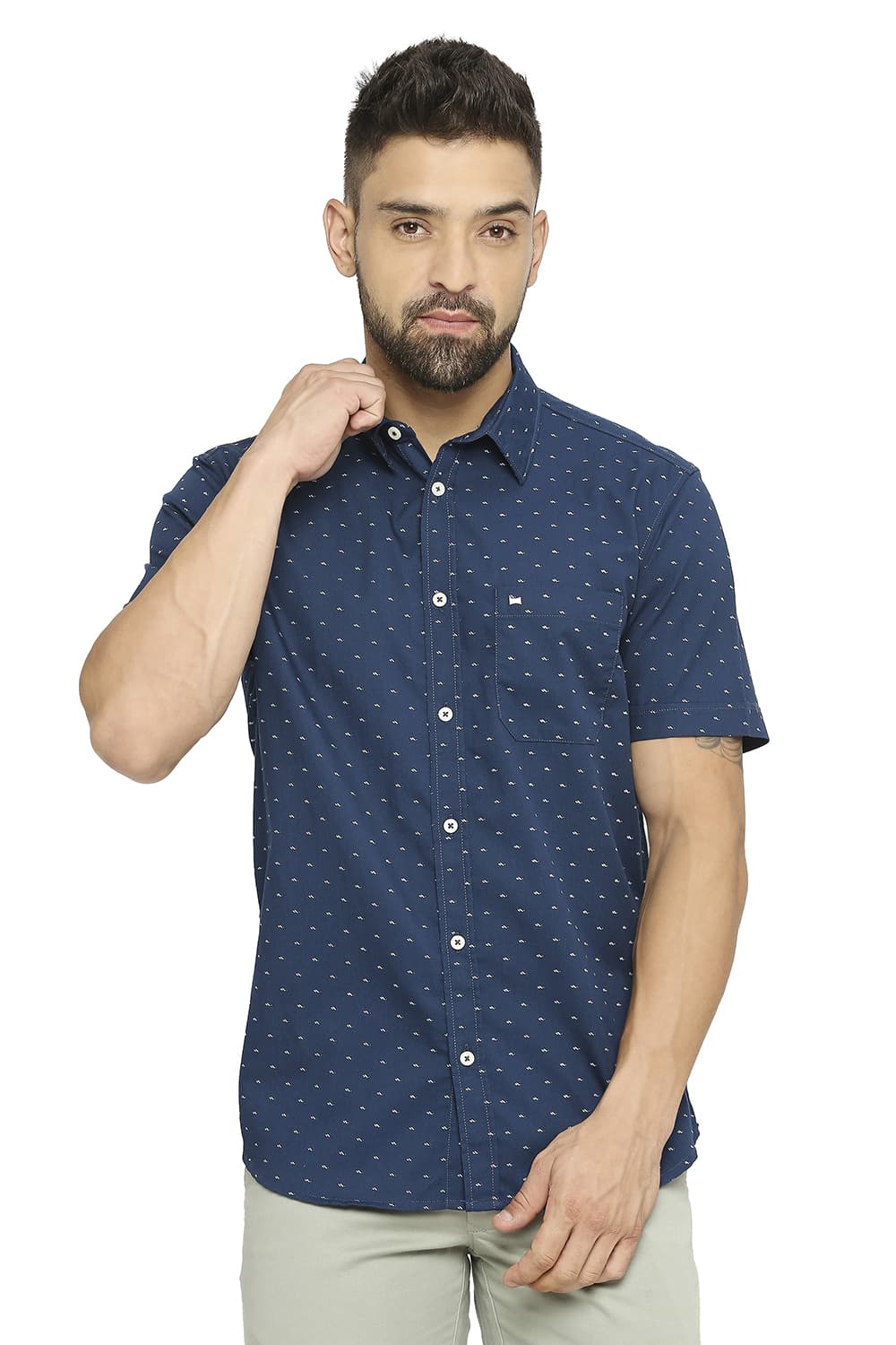 BASICS SLIM FIT COTTON POLYESTER TWILL PRINTED SHIRT