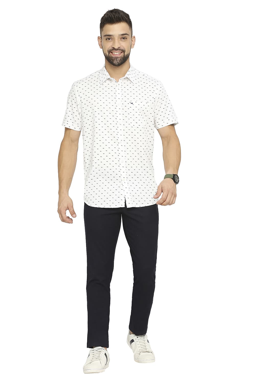 BASICS SLIM FIT COTTON POLYESTER TWILL PRINTED HALFSLEEVES SHIRT