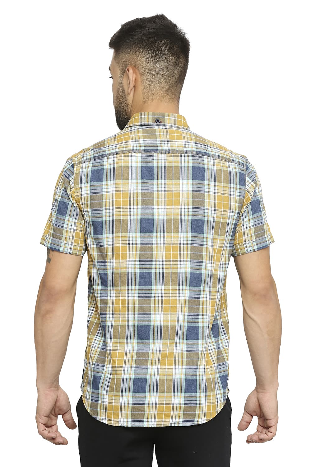 BASICS SLIM FIT COTTON POLYESTER TWILL CHECKS HALFSLEEVES SHIRT