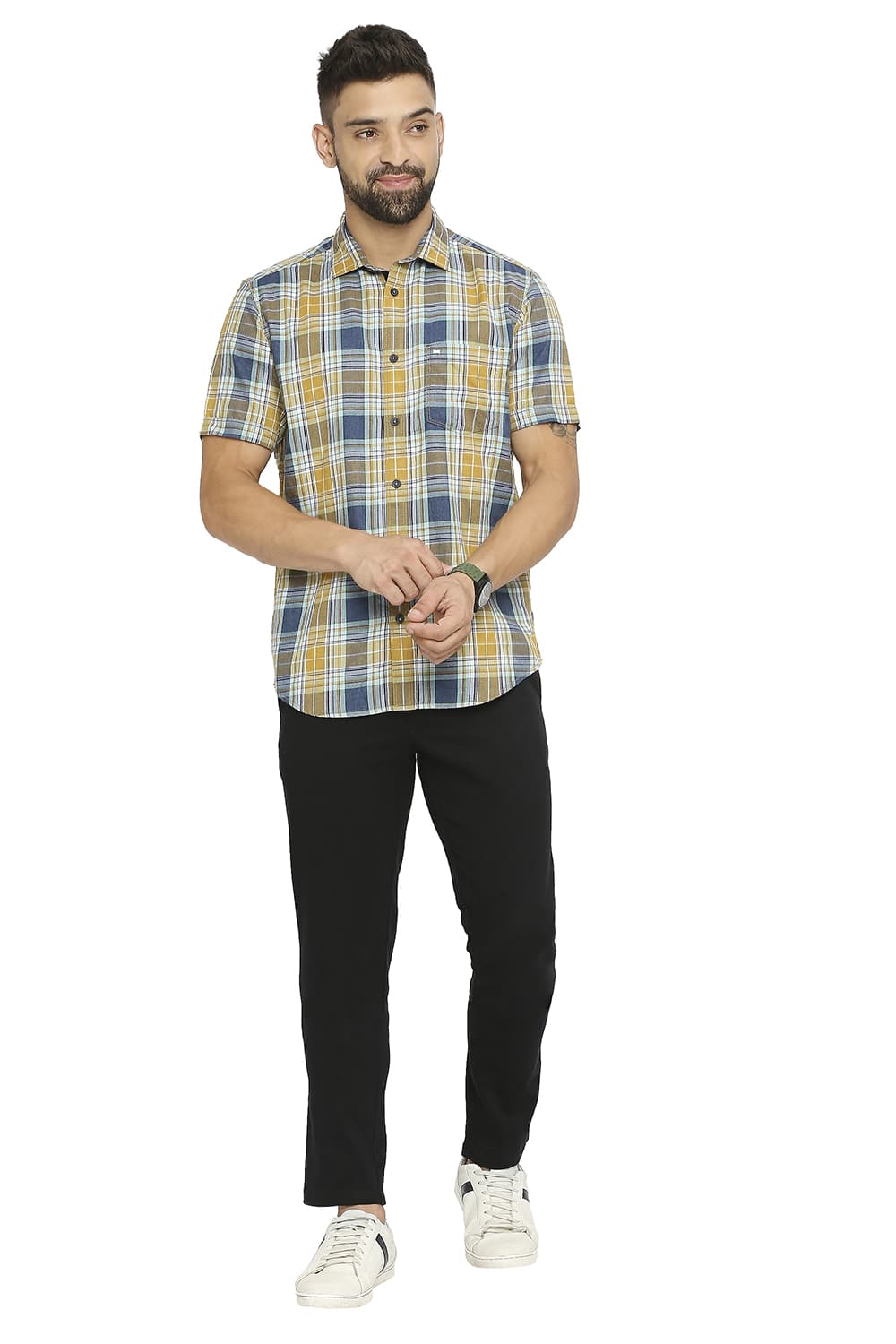 BASICS SLIM FIT COTTON POLYESTER TWILL CHECKS HALFSLEEVES SHIRT