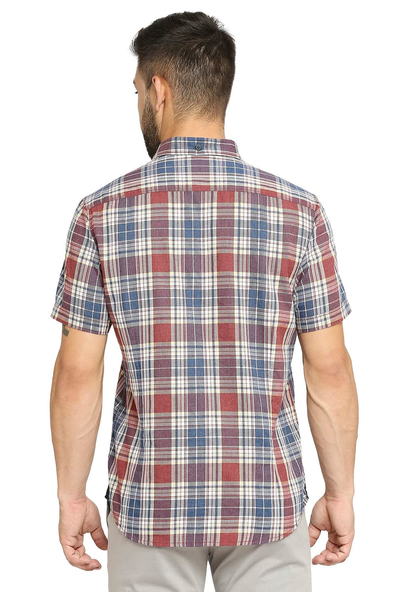 BASICS SLIM FIT COTTON POLYESTER TWILL CHECKS HALFSLEEVES SHIRT