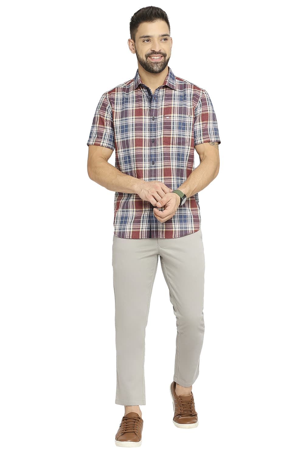 BASICS SLIM FIT COTTON POLYESTER TWILL CHECKS HALFSLEEVES SHIRT