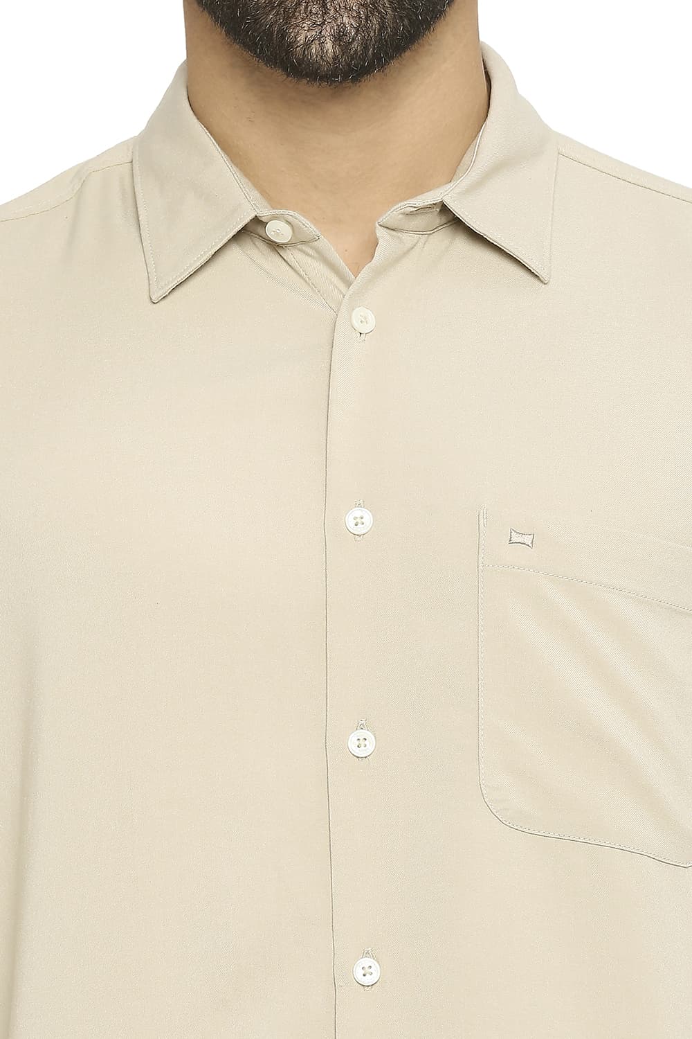 BASICS SLIM FIT VISCOSE POLYESTER STRETCH TWILL SHIRT