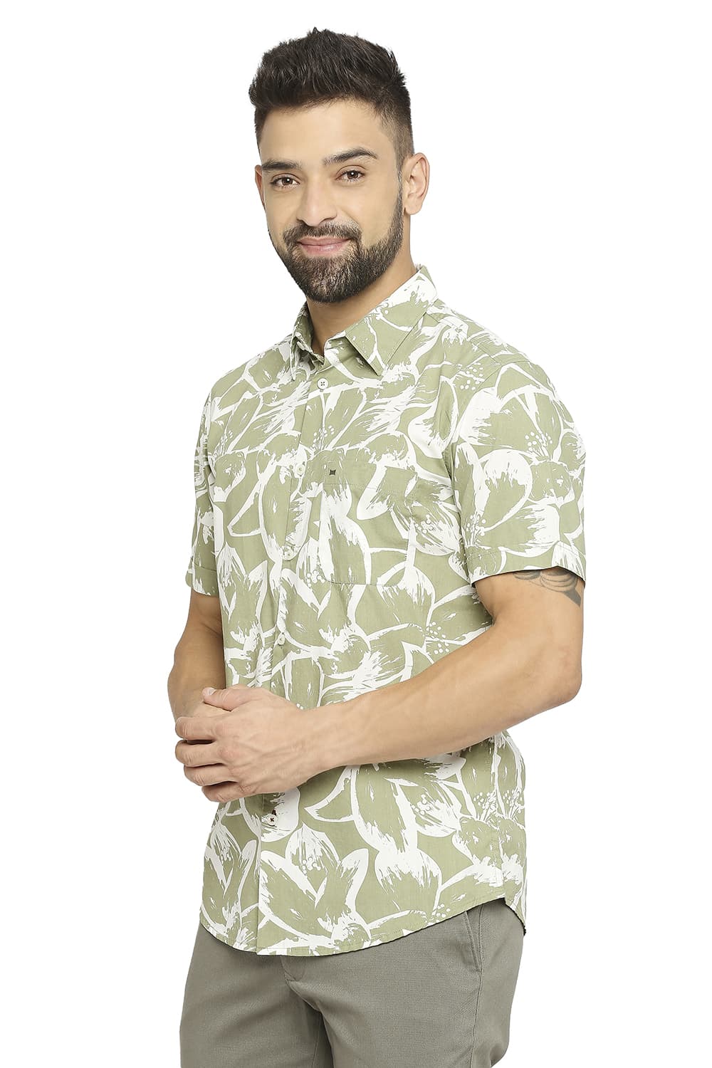 BASICS SLIM FIT COTTON POPLIN PRINTED HALFSLEEVES SHIRT