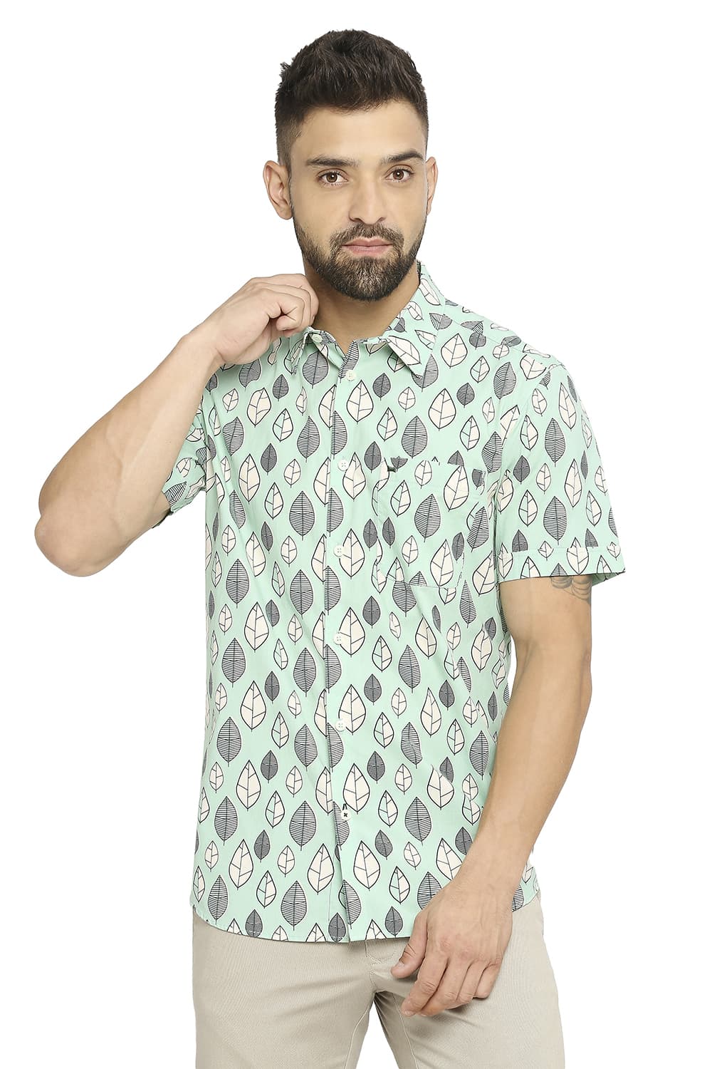 BASICS SLIM FIT COTTON POPLIN PRINTED HALFSLEEVES SHIRT