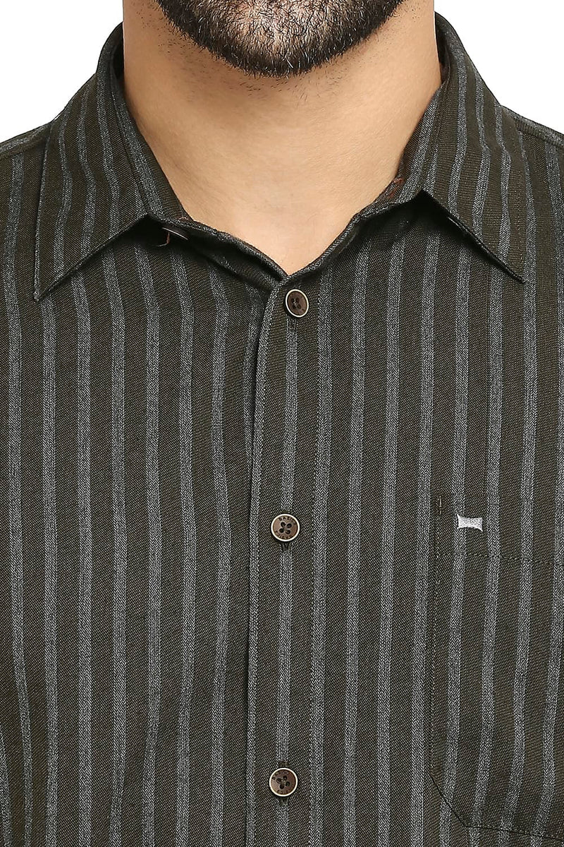 BASICS SLIM FIT POLYESTER VISCOSE STRIPE SHIRT