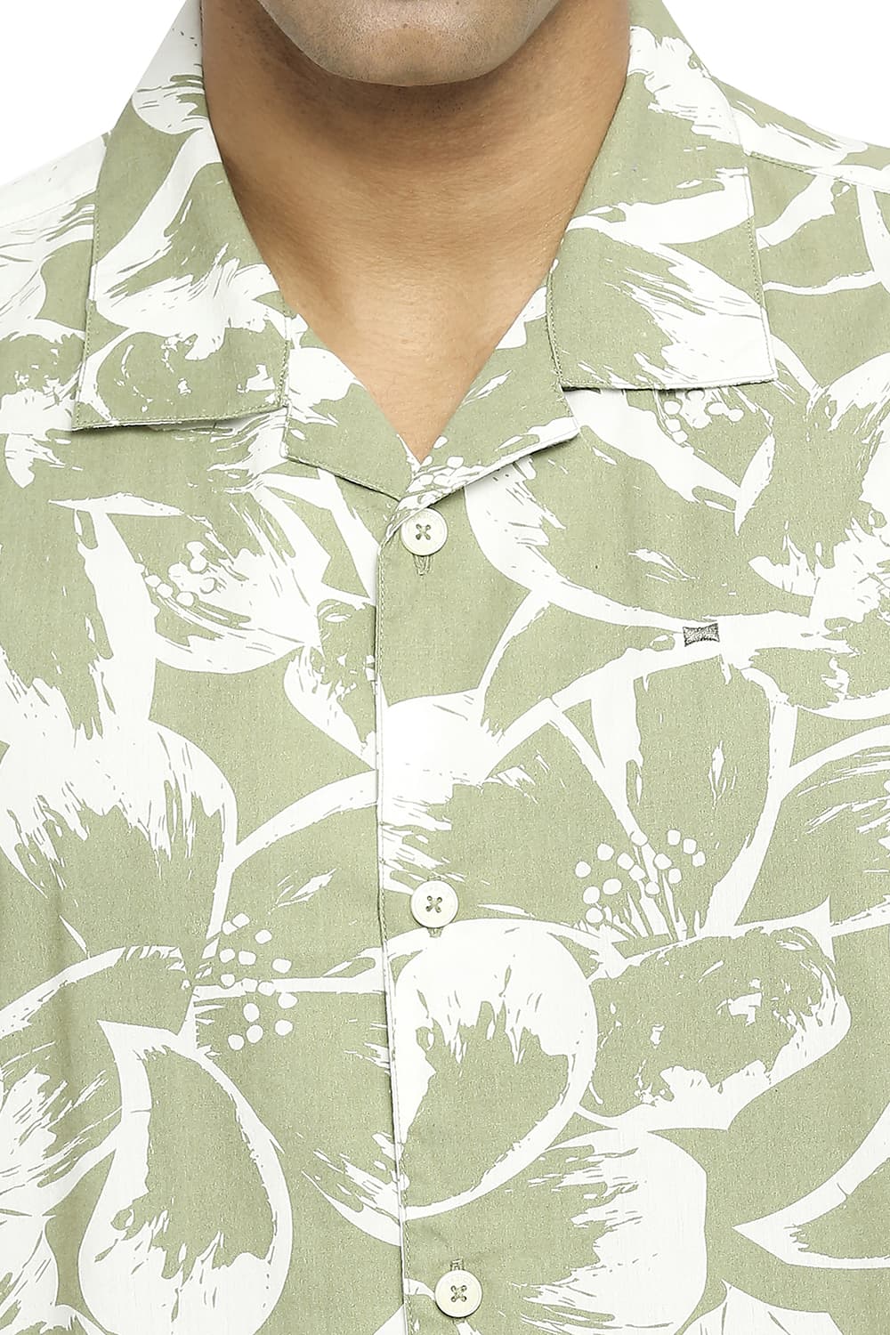 BASICS RELAXED FIT COTTON POPLIN PRINTED HALFSLEEVES SHIRT