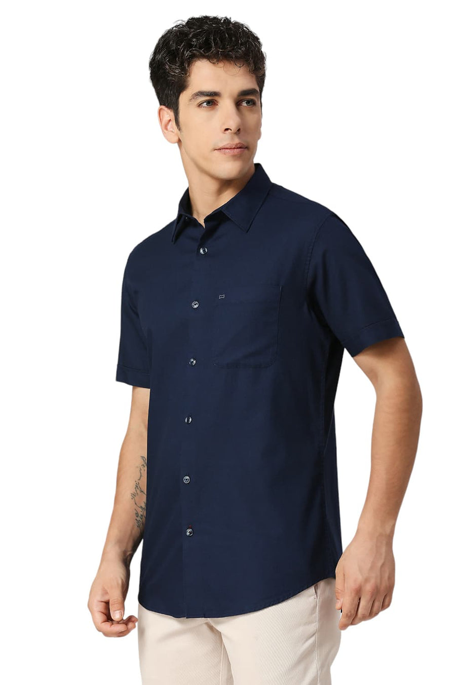 BASICS SLIM FIT SEAPORT NAVY COTTON CREPE HALFSLEEVES SHIRTS