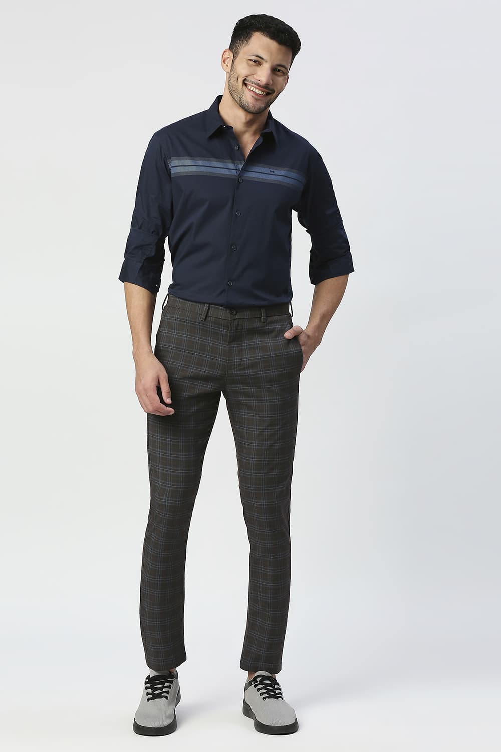 Tapered Fit Cotton Polyester Stretch Checks Trousers