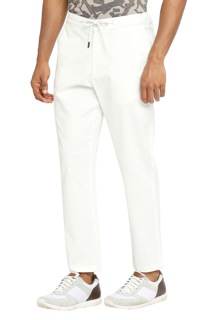 BASICS RELAXED FIT BRIGHT ECRU COTTON VISCOSE STRETCH DOBBY TROUSERS