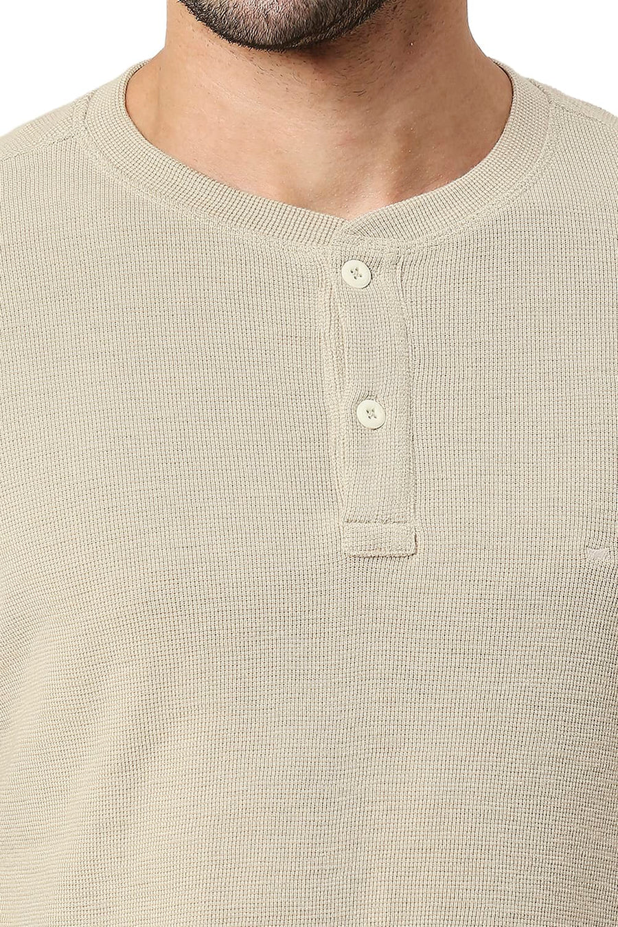 BASICS MUSCLE FIT BIRCH COTTON POLYESTER HENLEY T-SHIRT
