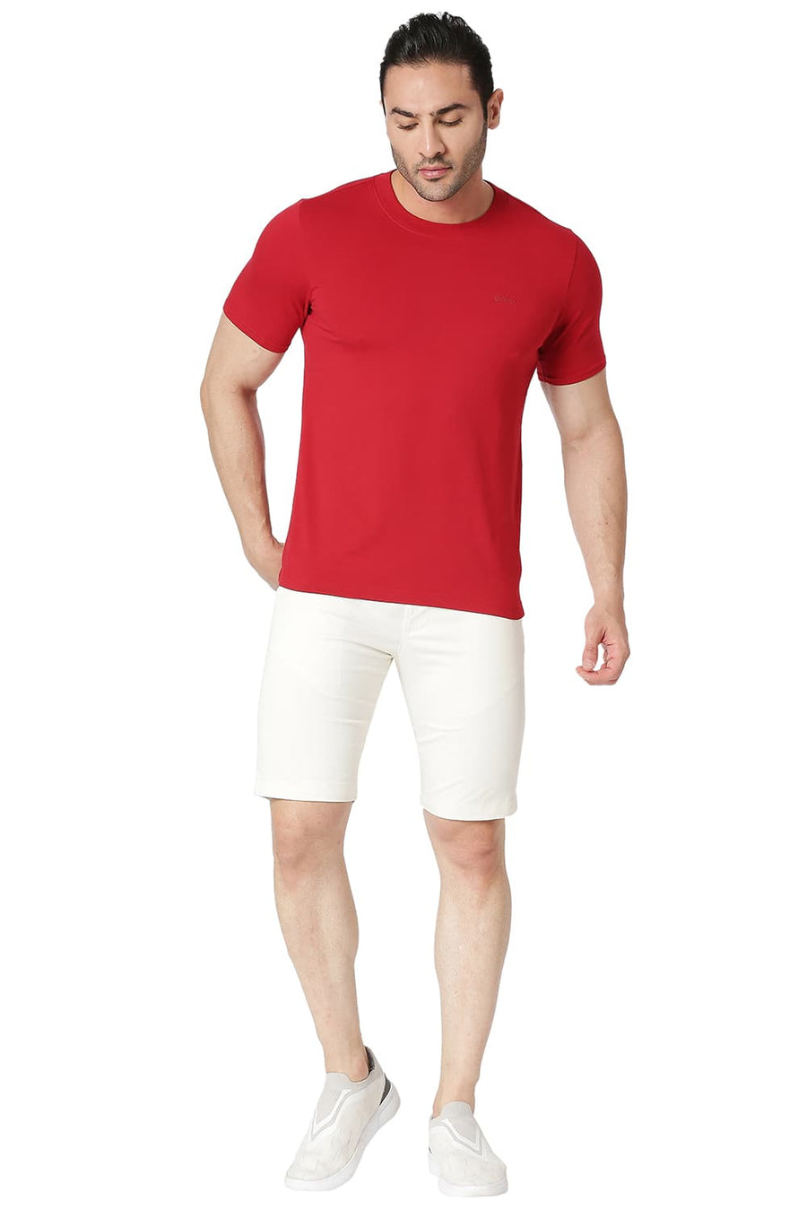 BASICS MUSCLE FIT RACING RED COTTON STRETCH CREW T-SHIRT