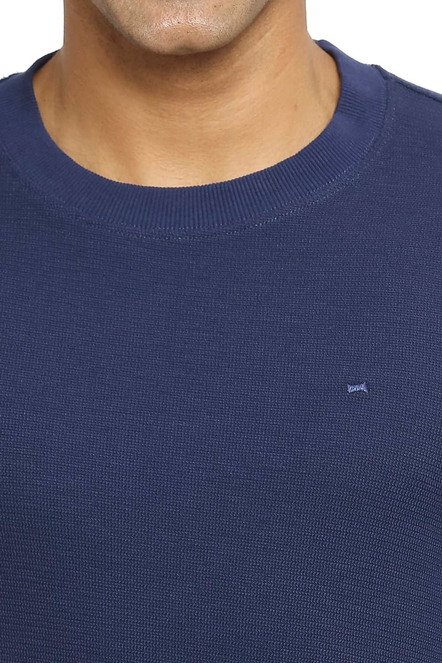 BASICS MUSCLE FIT NAVALACADEMY CREW T-SHIRT