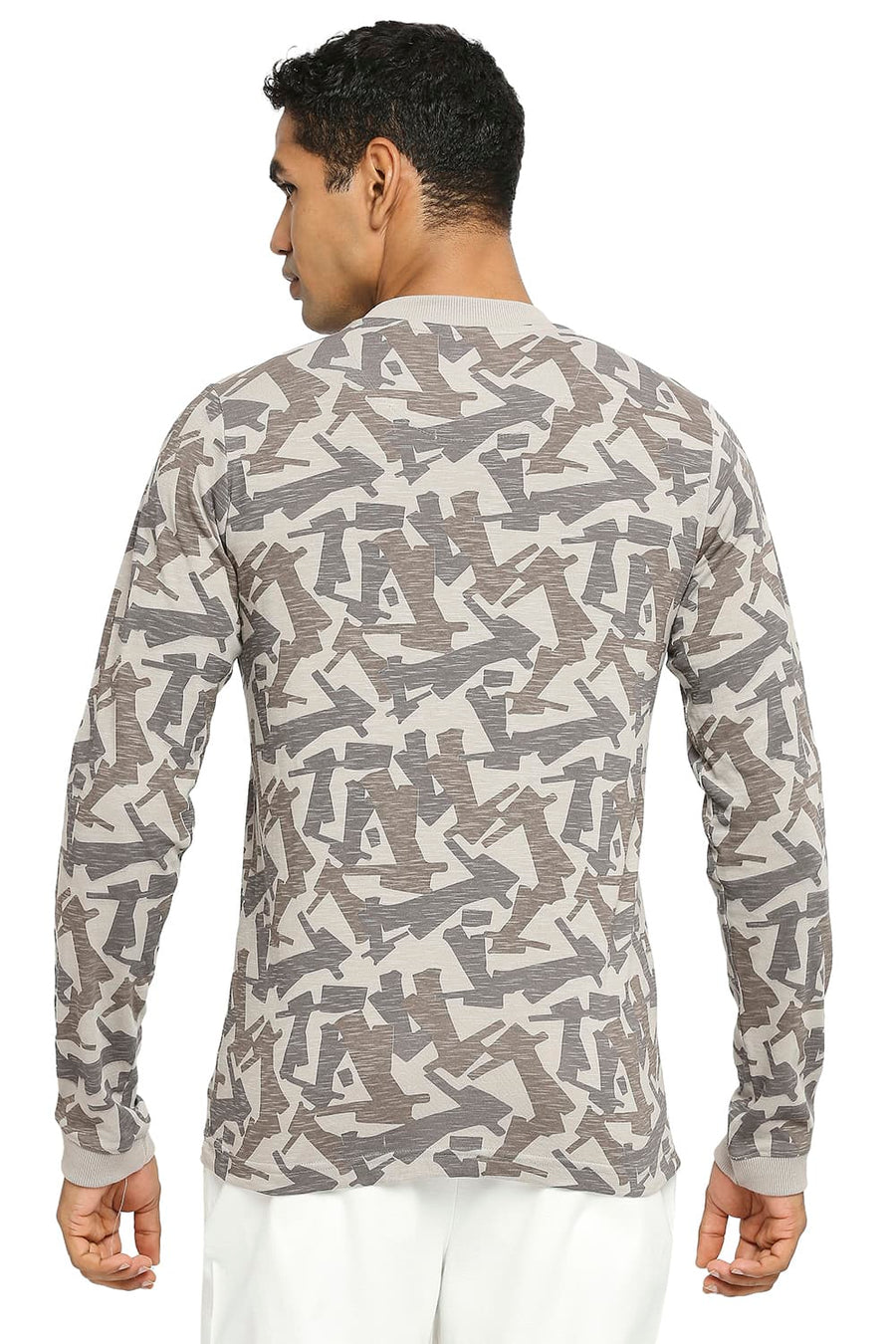 BASICS MUSCLE FIT MOURNING DOVE PRINTED CREW T-SHIRT