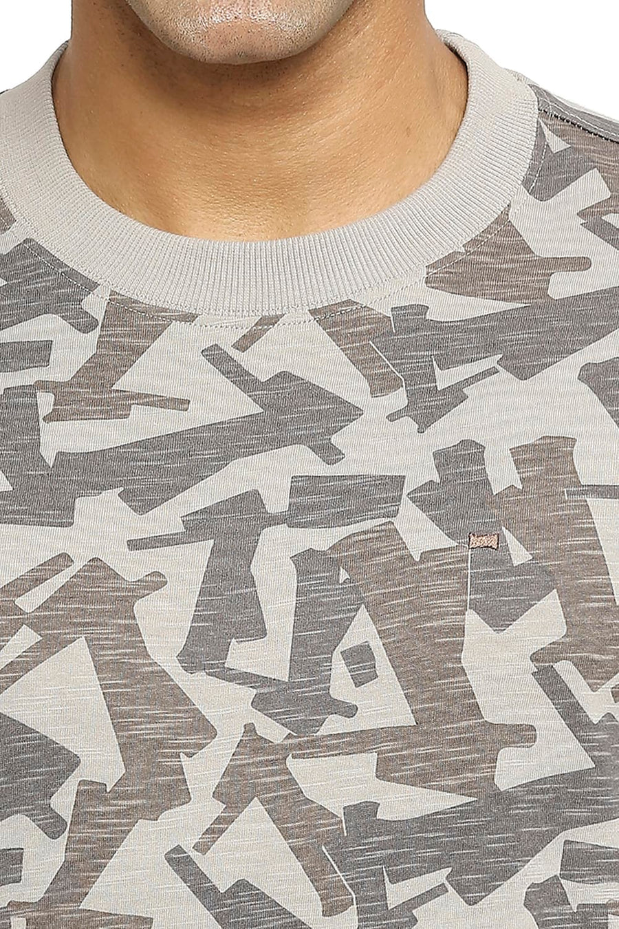 BASICS MUSCLE FIT MOURNING DOVE PRINTED CREW T-SHIRT
