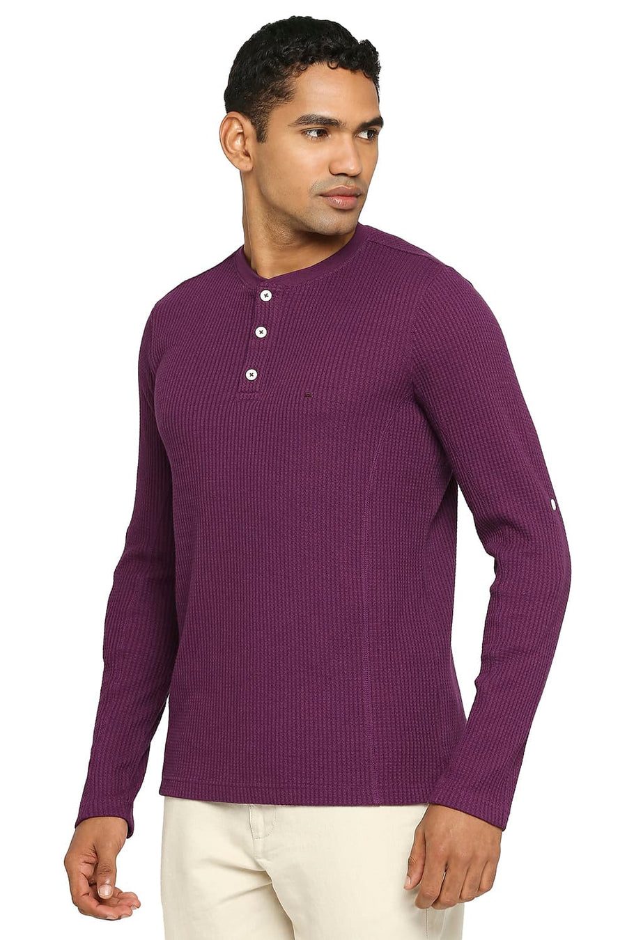 BASICS MUSCLE FIT PLUM HENLEY T-SHIRT