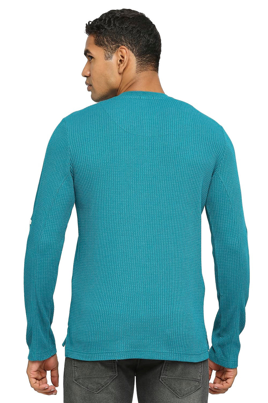 BASICS MUSCLE FIT KAYAKING HENLEY T-SHIRT