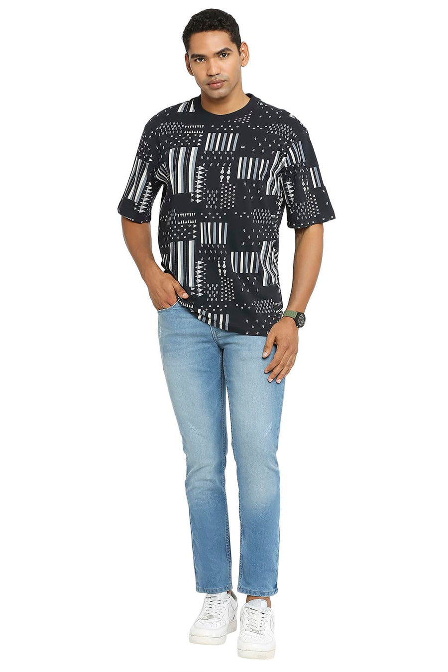 BASICS RELAXED FIT BLACKBEAUTY PRINTED CREW T-SHIRT
