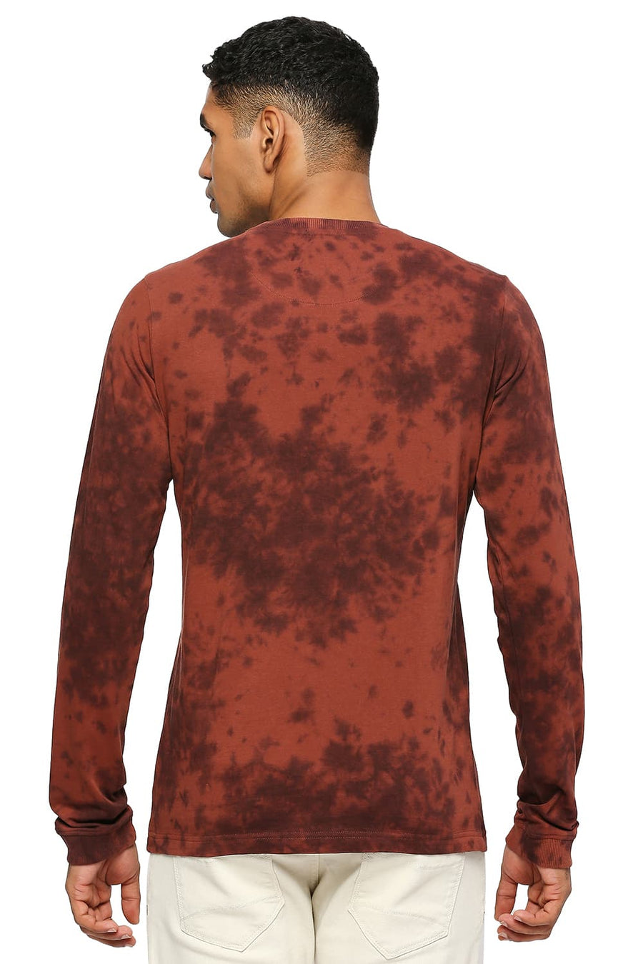 BASICS MUSCLE FIT DEEP MAHOGANY TIE DYE CREW T-SHIRT