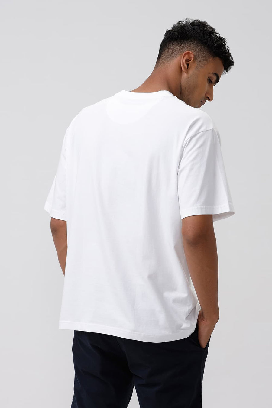 BASICS REGULAR FIT BRIGHT WHITE COTTON STRETCH SOLID CREW T-SHIRTS