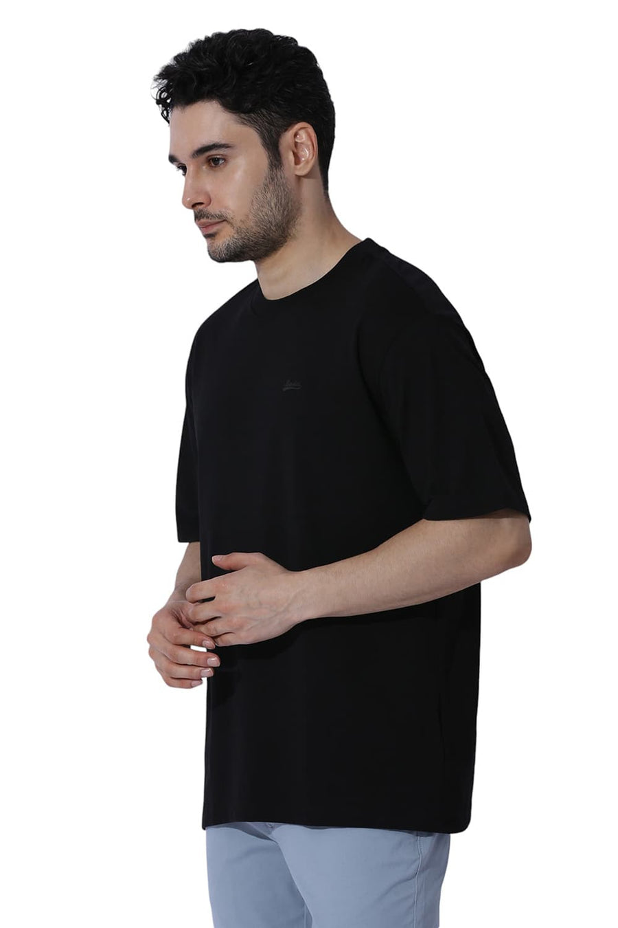 BASICS REGULAR FIT BRIGHT BLACK COTTON STRETCH SOLID CREW T-SHIRTS