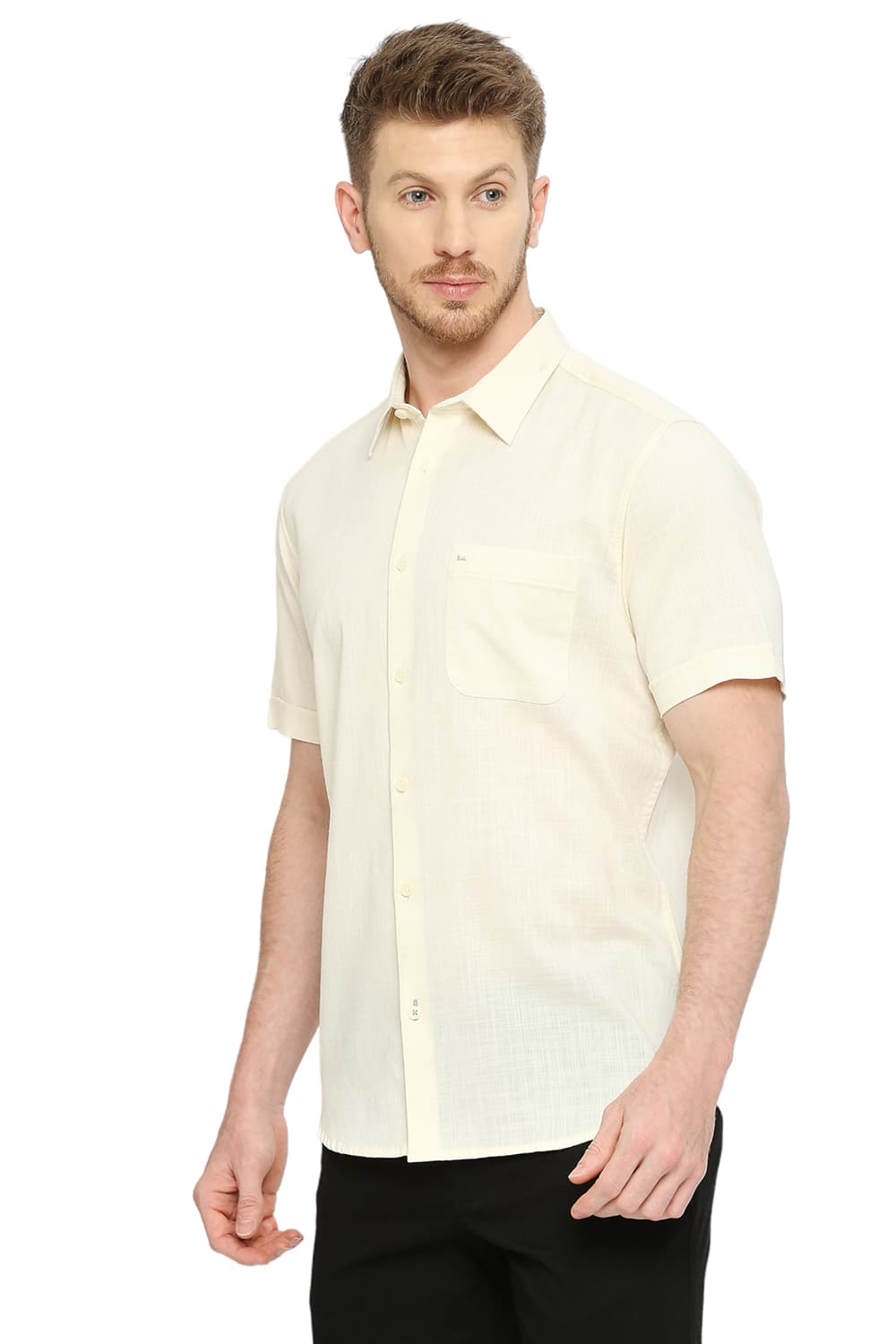 BASICS SLIM FIT COTTON SLUB TWILL HALFSLEEVES SHIRT