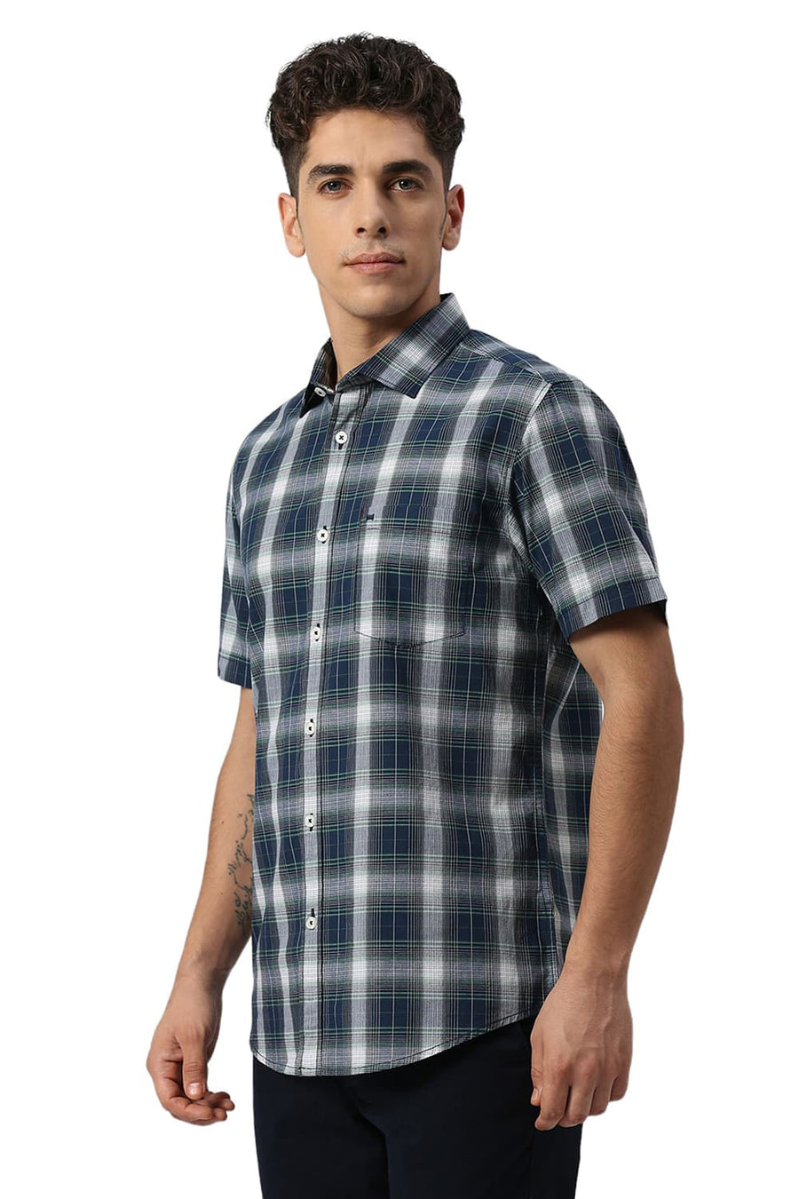 BASICS SLIM FIT BLUEFIN NAVY COTTON FIL-A-FIL CHECKS HALFSLEEVES SHIRT