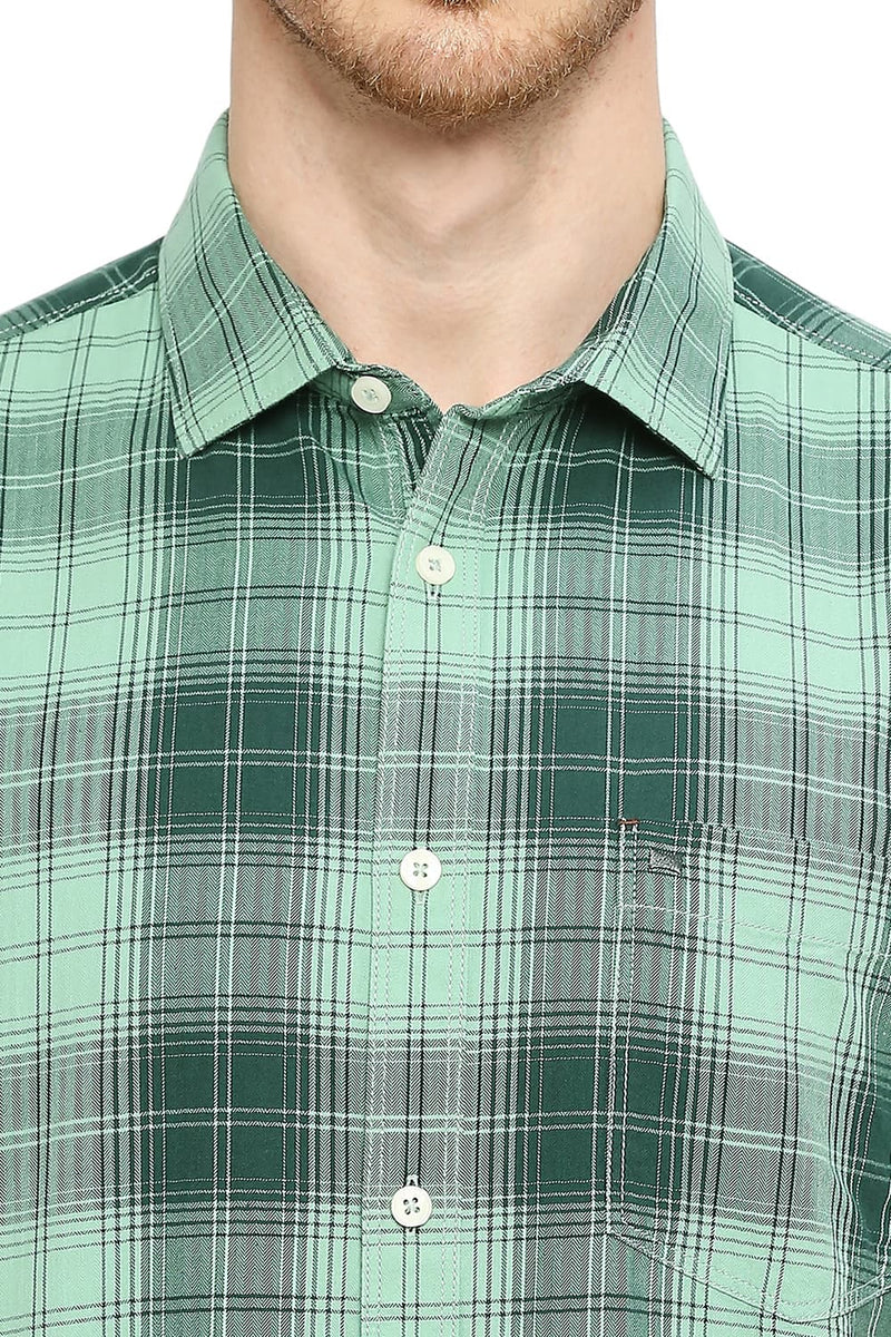 BASICS SLIM FIT COTTON HERRINGBONE TWILL CHECKS HALFSLEEVES SHIRT