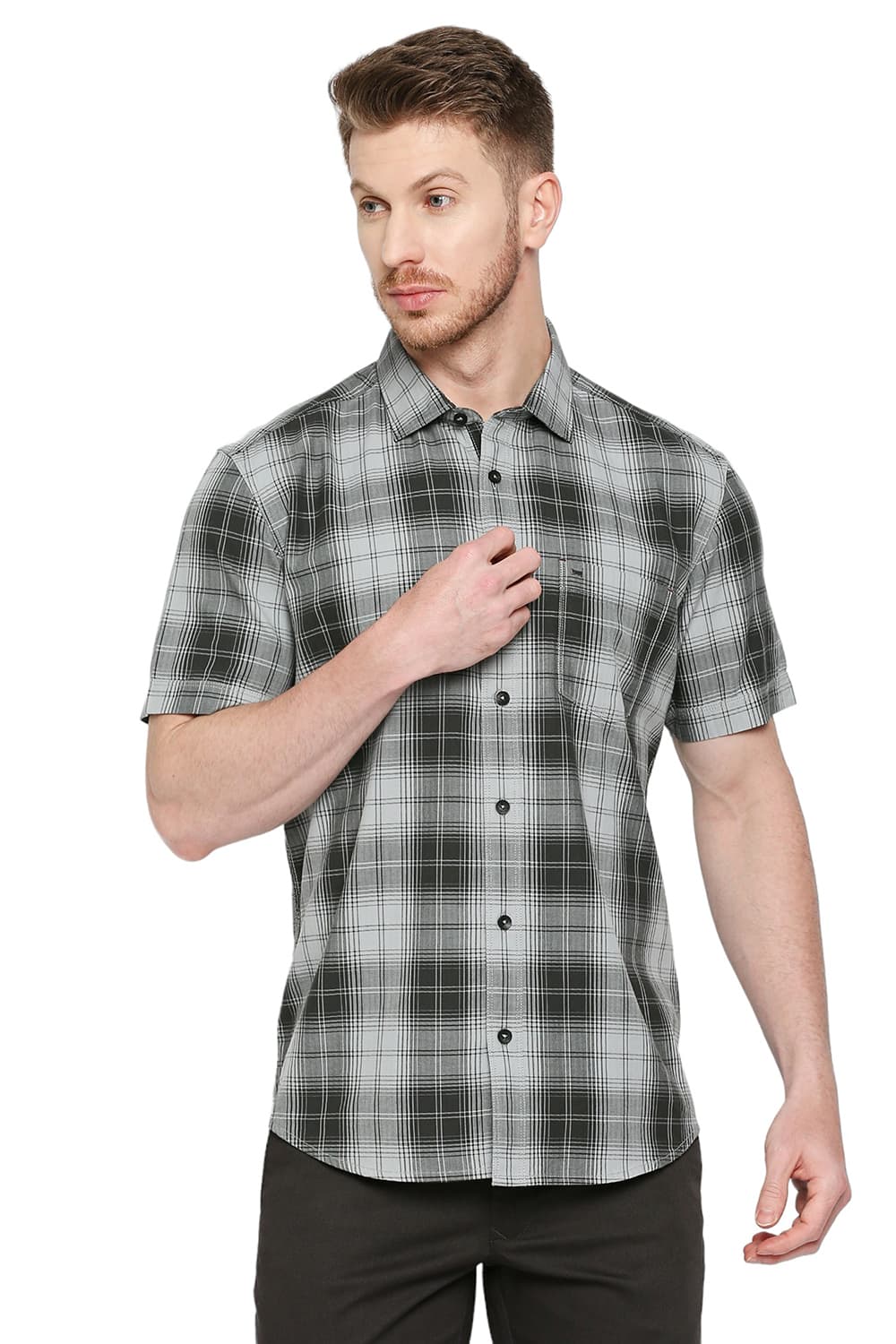 BASICS SLIM FIT COTTON HERRINGBONE TWILL CHECKS HALFSLEEVES SHIRT