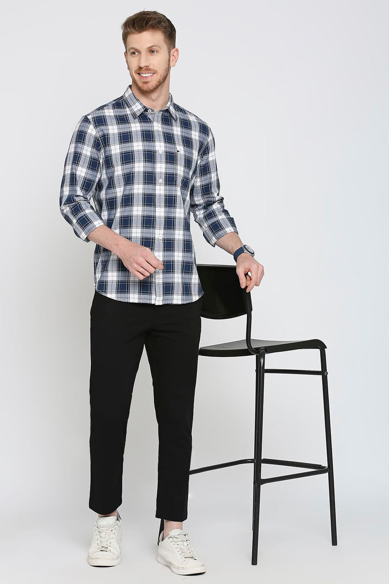 Slim Fit Cotton Herringbone Twill Checks Shirt