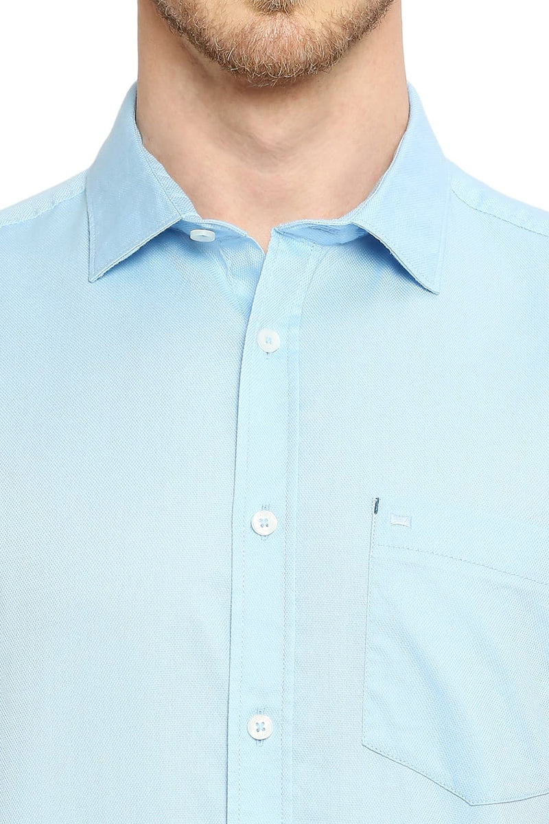 BASICS SLIM FIT COTTON DOBBY HALFSLEEVES SHIRT