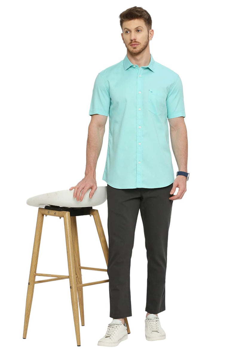 BASICS SLIM FIT COTTON DOBBY HALFSLEEVES SHIRT