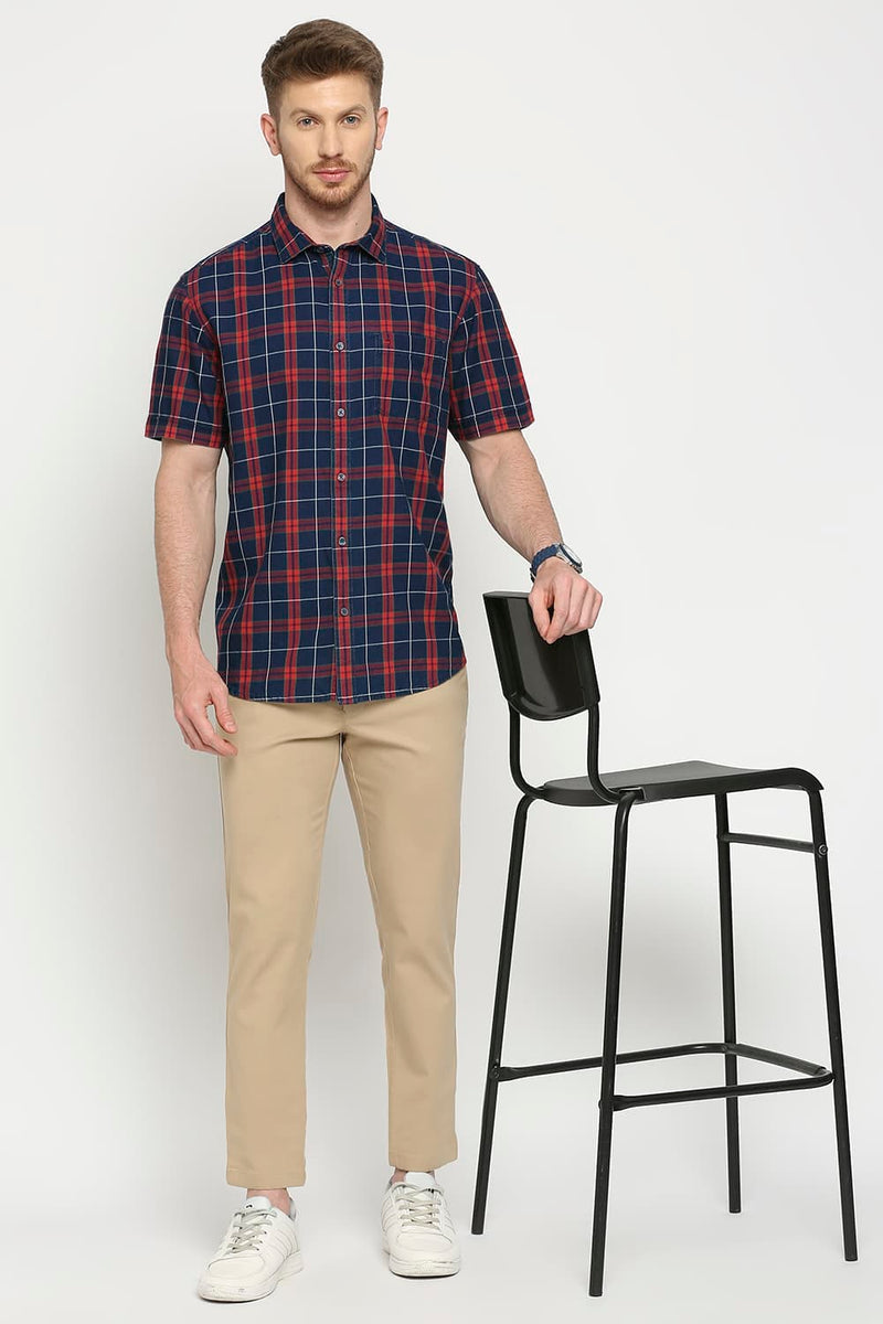 Slim Fit Cotton Indigo Checks Halfsleeves Shirt