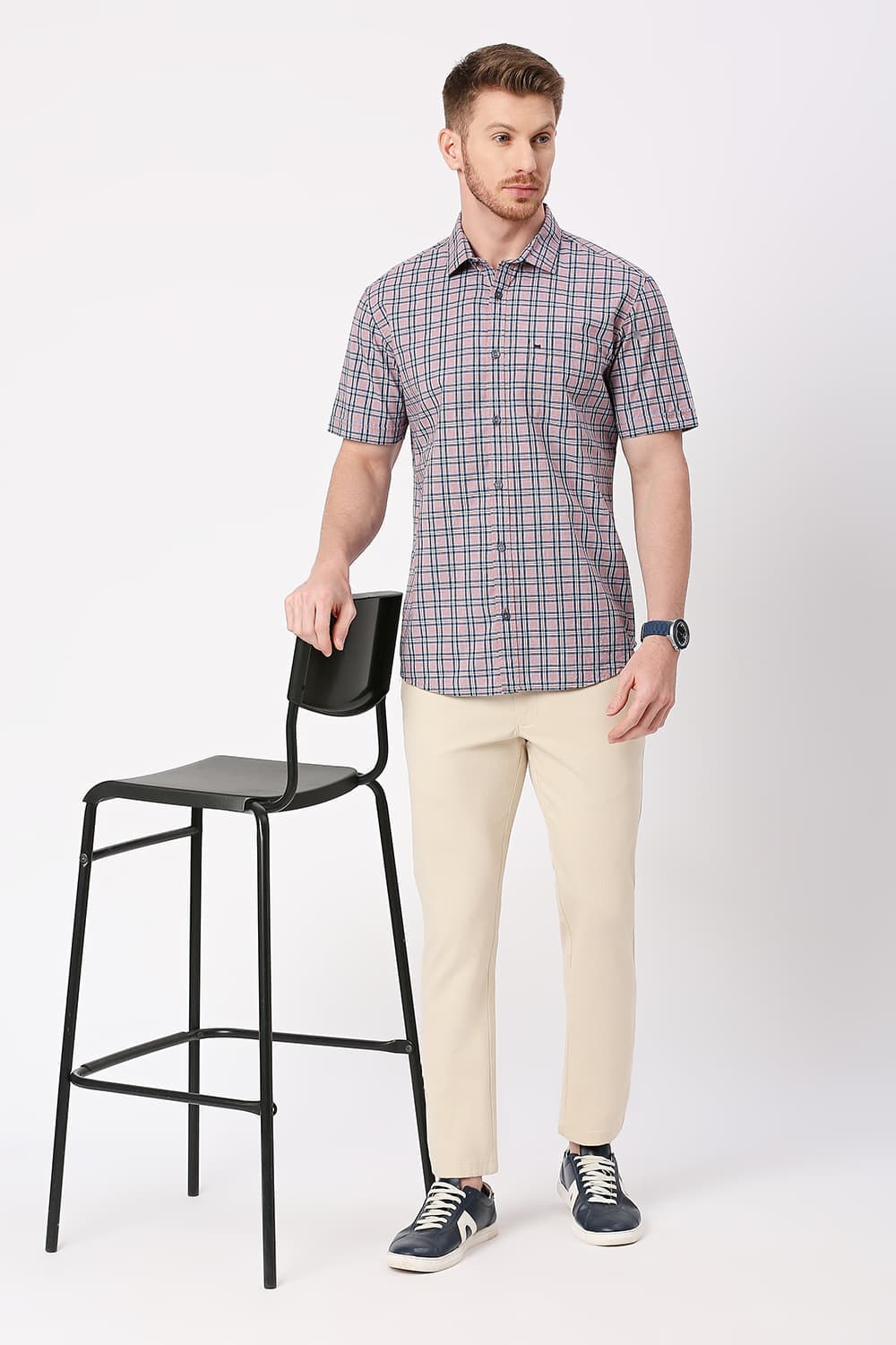 Slim Fit Cotton Checks Halfsleeves Shirt