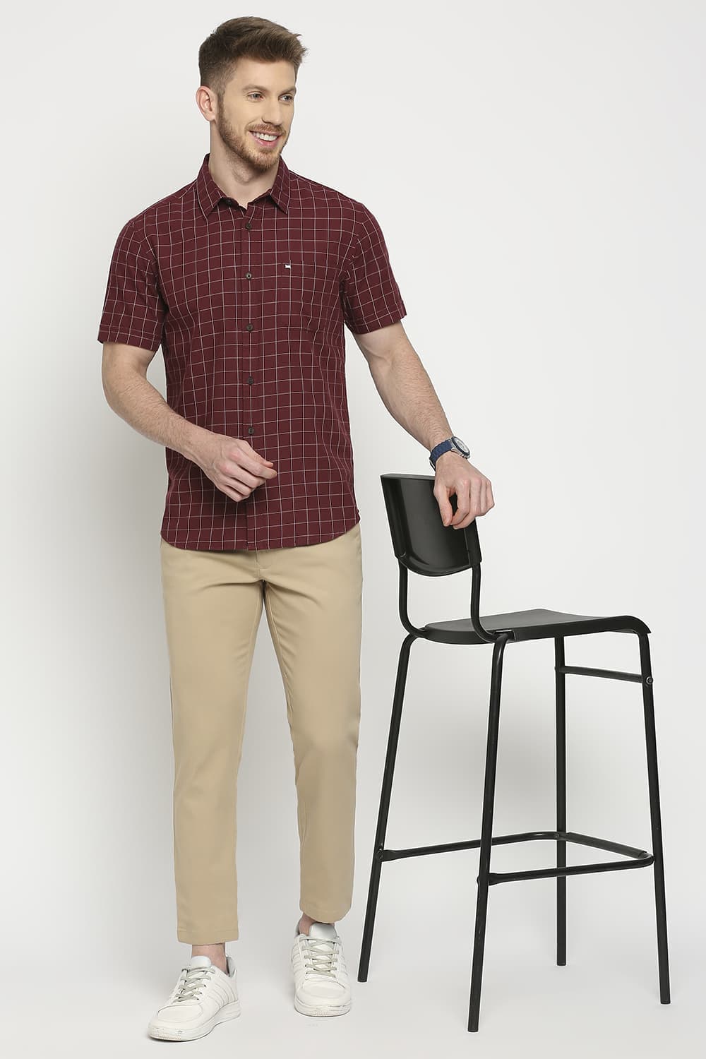 Slim Fit Cotton Twill Checks Halfsleeves Shirt