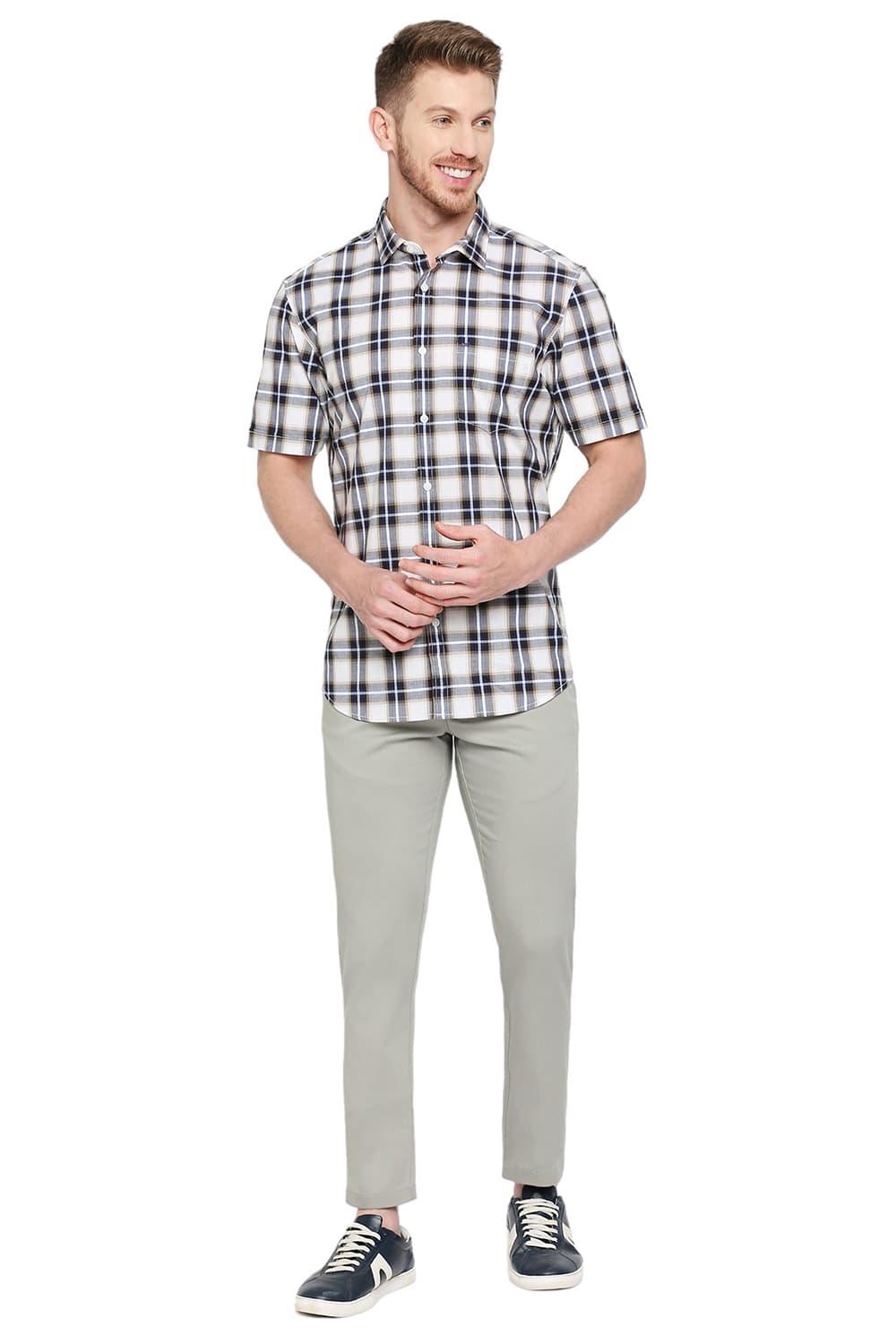 BASICS SLIM FIT COTTON CHECKS HALFSLEEVES SHIRT