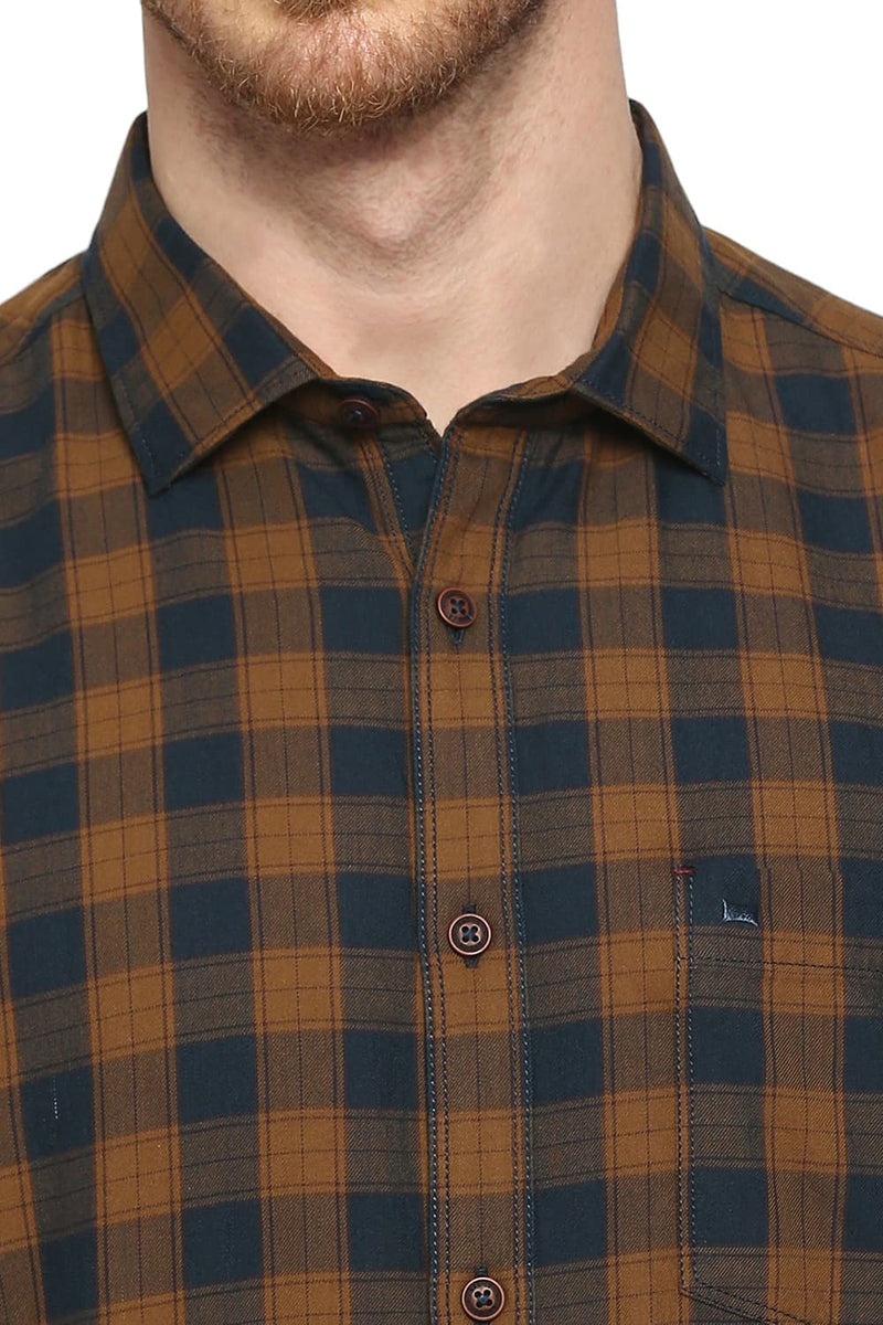 BASICS SLIM FIT COTTON TWILL CHECKS HALFSLEEVES SHIRT