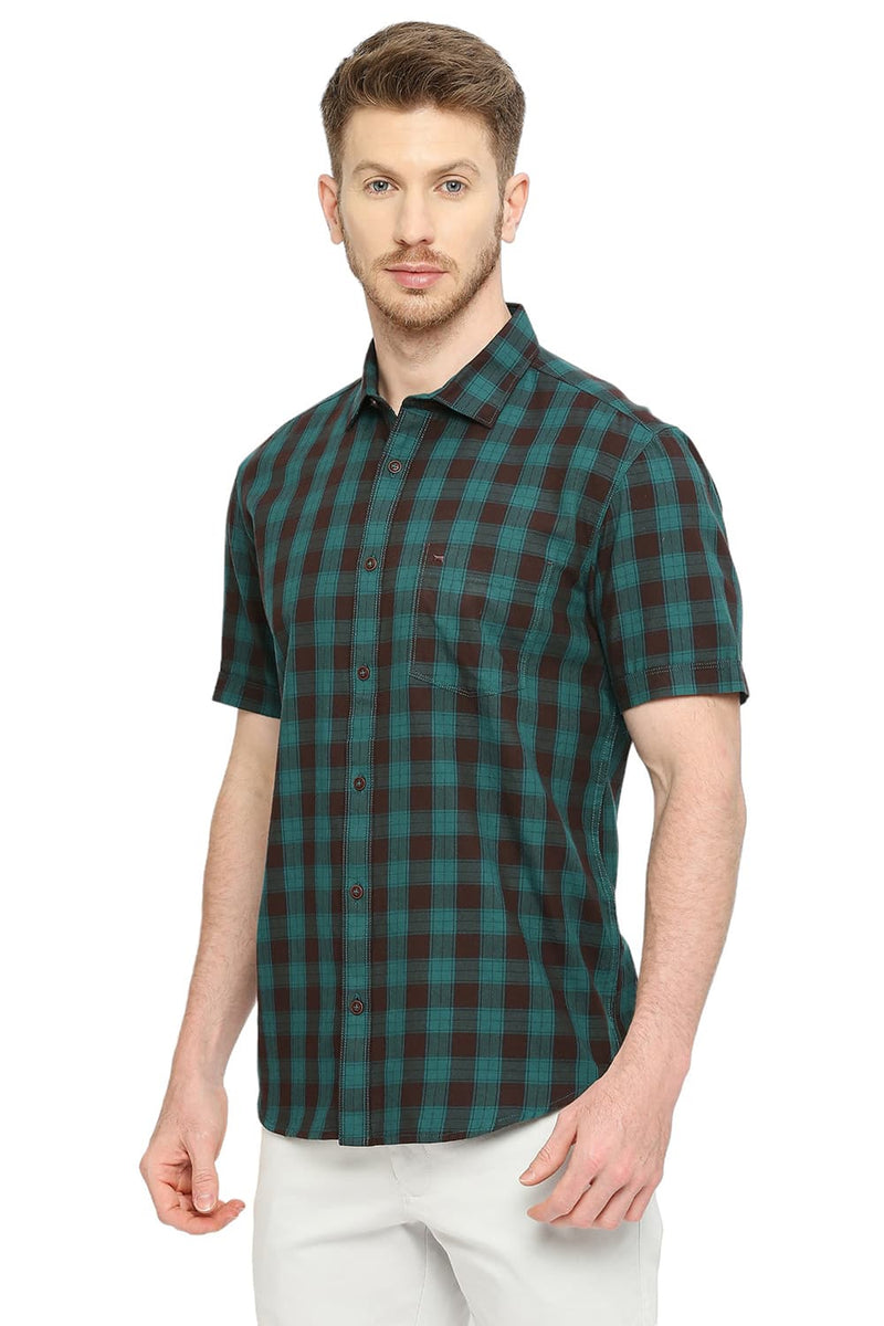 BASICS SLIM FIT COTTON TWILL CHECKS HALFSLEEVES SHIRT