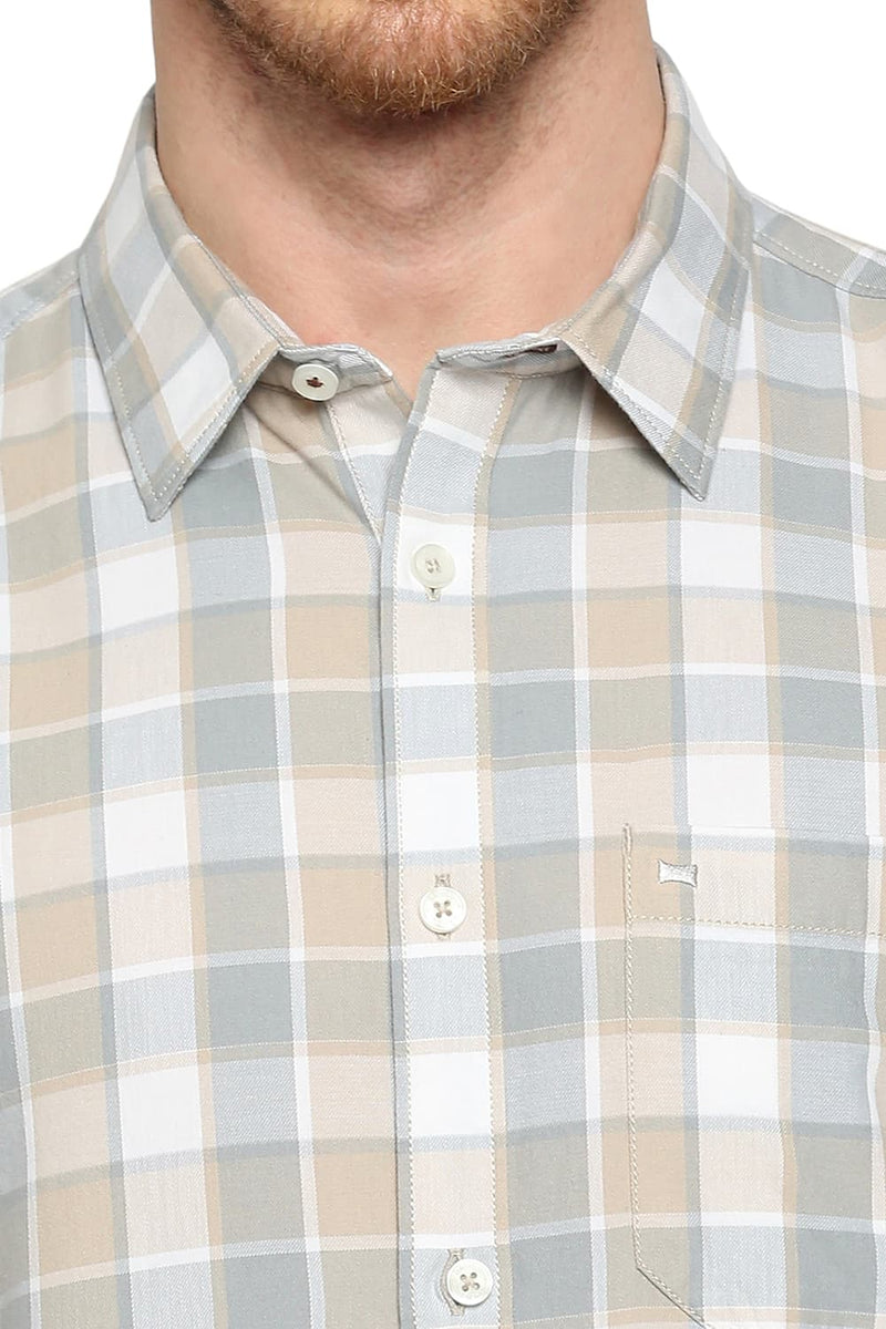 BASICS SLIM FIT COTTON TWILL CHECKS HALFSLEEVES SHIRT