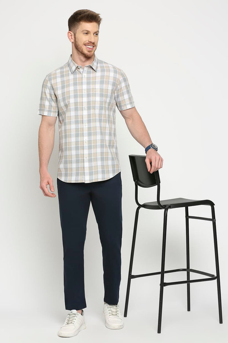 Slim Fit Cotton Twill Checks Halfsleeves Shirt