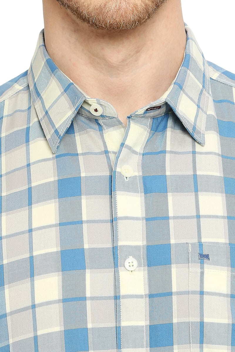 BASICS SLIM FIT COTTON TWILL CHECKS HALFSLEEVES SHIRT