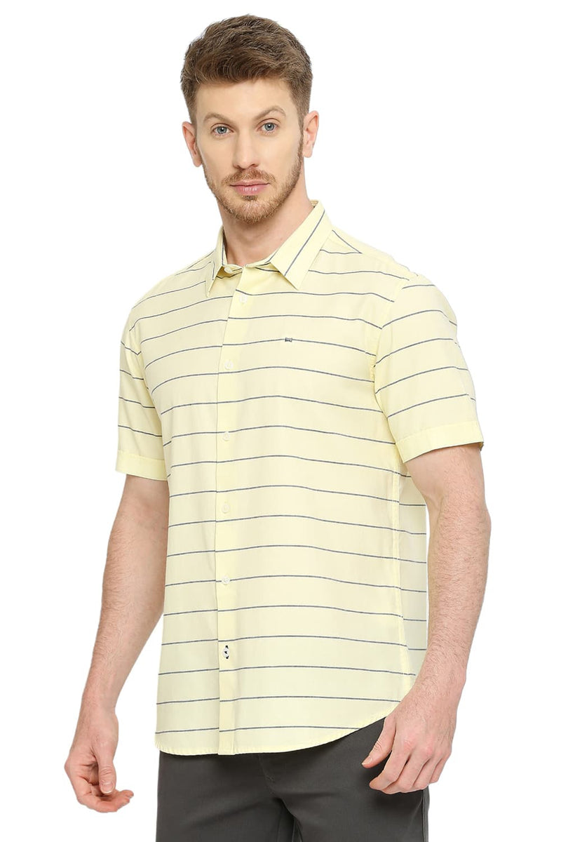 BASICS SLIM FIT COTTON TWILL WEFT STRIPES HALFSLEEVES SHIRT