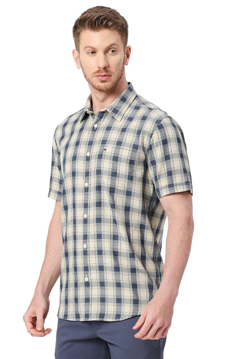 BASICS SLIM FIT POLYESTER VISCOSE CHECKS HALFSLEEVES SHIRT