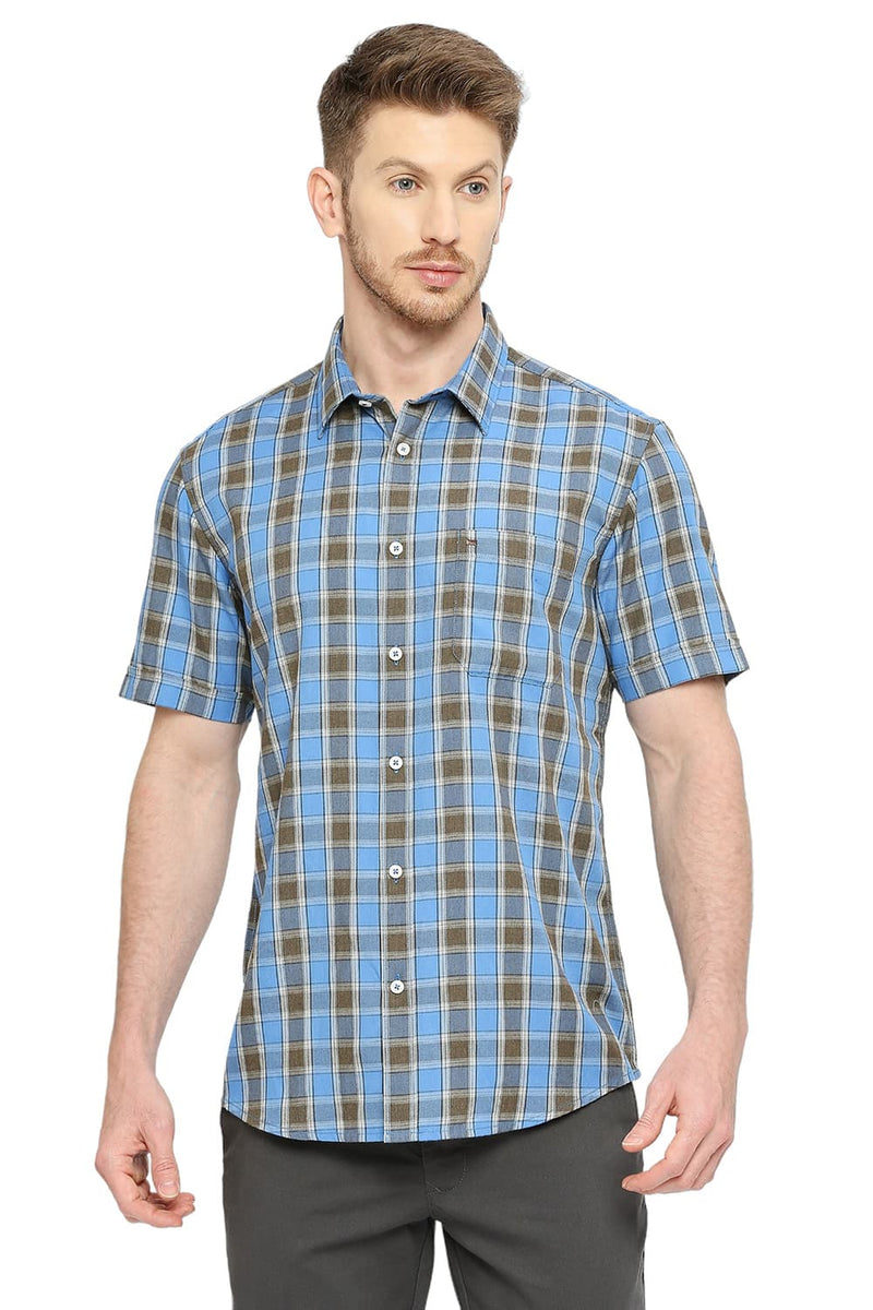 BASICS SLIM FIT POLYESTER VISCOSE CHECKS HALFSLEEVES SHIRT