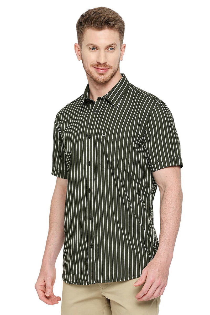 BASICS SLIM FIT POLYESTER VISCOSE STRIPE HALFSLEEVES SHIRT