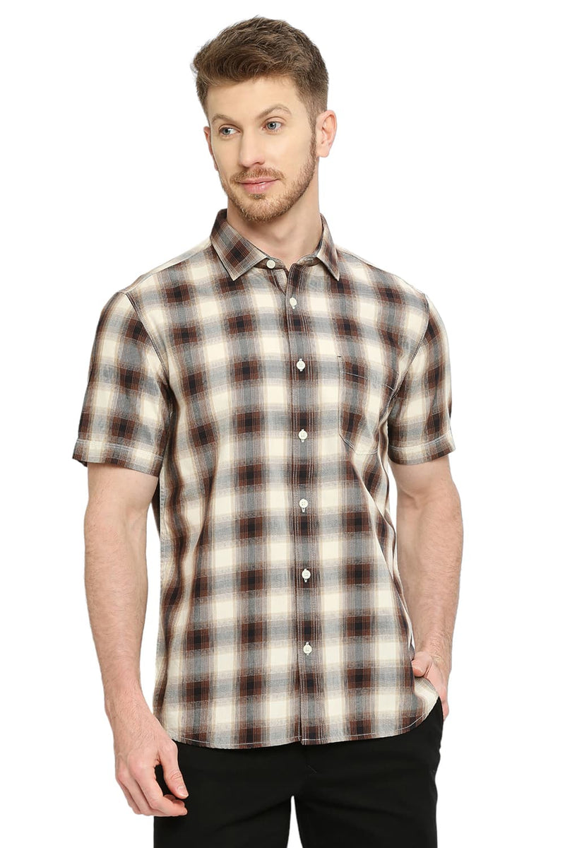 BASICS SLIM FIT COTTON TWILL CHECKS HALFSLEEVES SHIRT