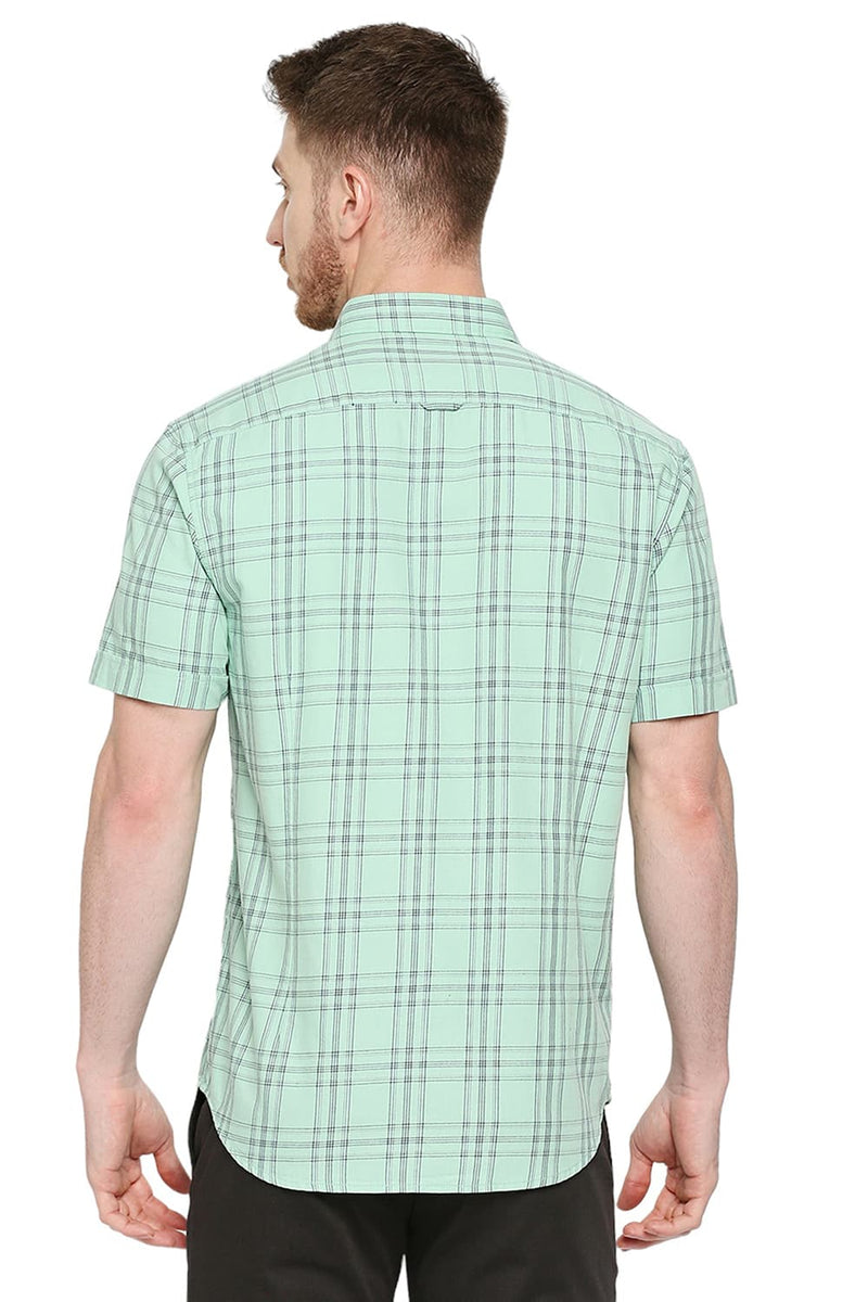 BASICS SLIM FIT COTTON TWILL CHECKS HALFSLEEVES SHIRT