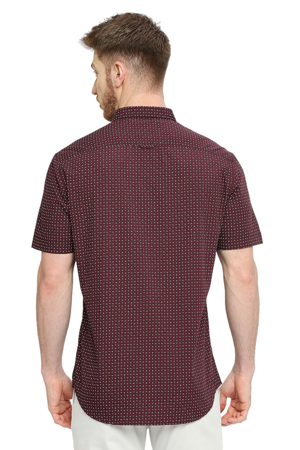 BASICS SLIM FIT COTTON POPLIN PRINTED HALFSLEEVES SHIRT