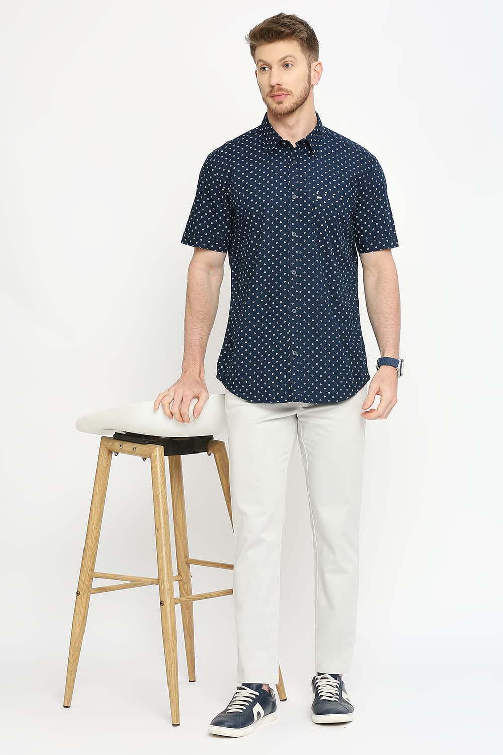 Slim Fit Cotton Poplin Printed Halfsleeves Shirt